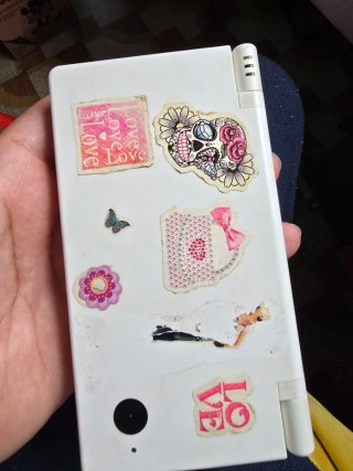 Nintendo DSi Bianco + 3 Giochi
