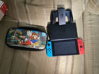 Nintendo Switch Joy-Con Azul y Naranja