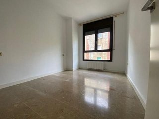 Piso en alquiler en Príncep de Viana - Clot -Xalets Humbert Torres en Lleida