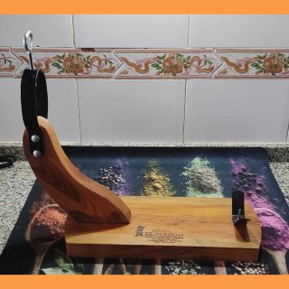 Soporte Jamonero de Madera