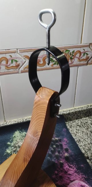 Soporte Jamonero de Madera