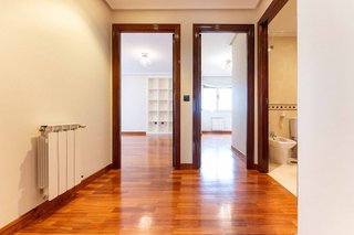 Piso en alquiler en El Polígono en Gijón