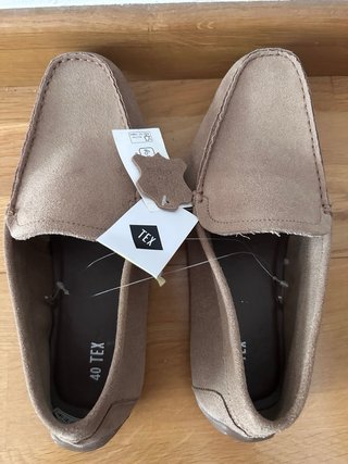 Zapatos Mocasines de piel marrón talla 40