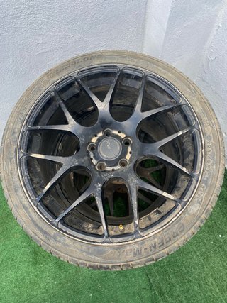 Llantas R18 5x108 con Neumáticos