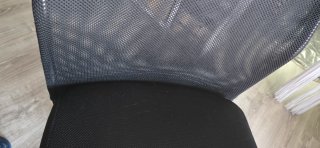 Silla de oficina ergonómica negra
