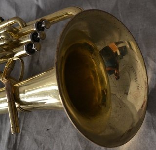Barítono Yamaha YAH 202