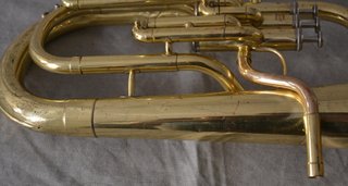 Barítono Yamaha YAH 202