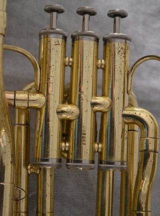 Barítono Yamaha YAH 202