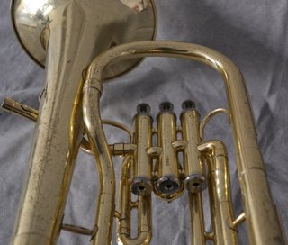 Barítono Yamaha YAH 202