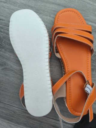 Sandalias naranjas mujer