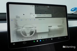 Tesla Model Y Tracción Trasera RWD