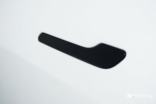 Tesla Model Y Tracción Trasera RWD