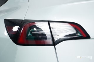 Tesla Model Y Tracción Trasera RWD