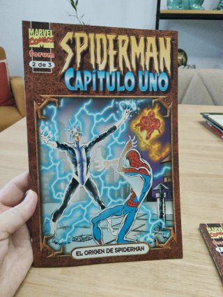 3 comics Spiderman. El origen de Spiderman