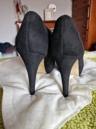 Zapatos tacón alto negros