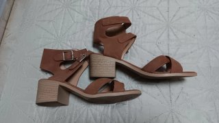 Sandalias tacón medio mujer