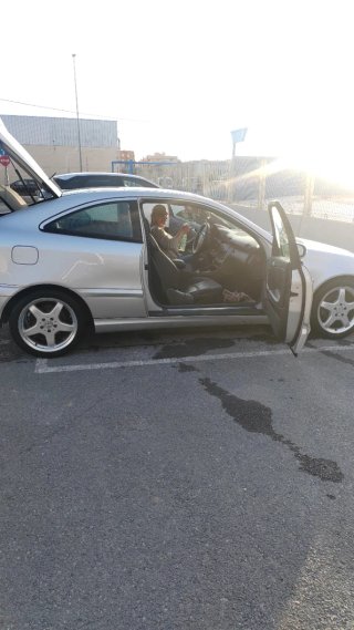 Mercedes-Benz Clase C 2003