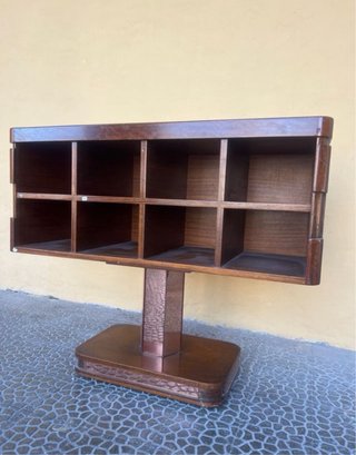 Mueble mostrador antiguo madera,mármol y espejos