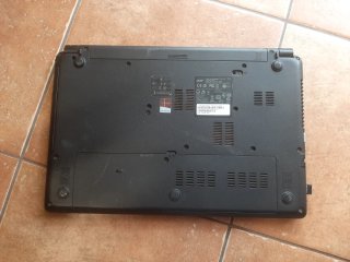 Notebook Acer nero non funzionante