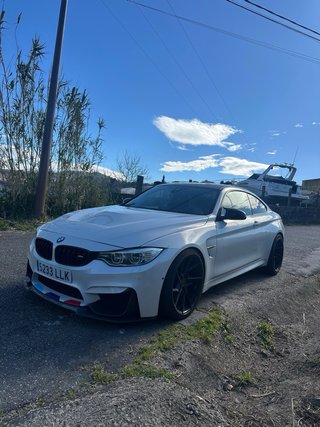 BMW M4 2015