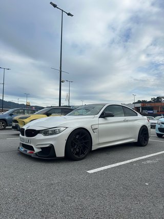 BMW M4 2015