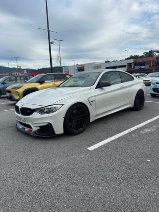 BMW M4 2015