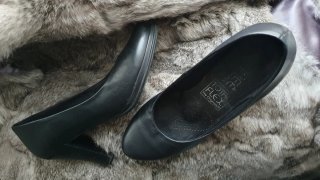 Zapatos de piel negros tacón
