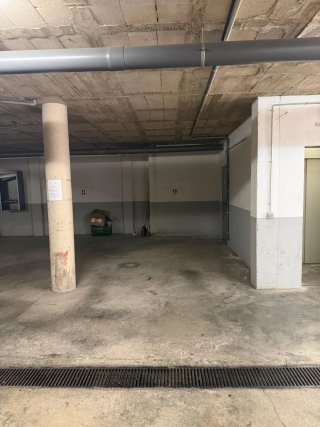ALQUILER PLAZA DE GARAJE  DISPONIBLE EN JUNIO