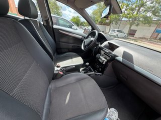 60.000KM REALES 1.6 GASOLINA 115CVOpel Astra 2010