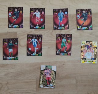Cromos Adrenalyn XL 2025-2026,preguntar sin compro
