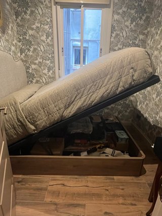 Cama y cabecero L 190-A 135