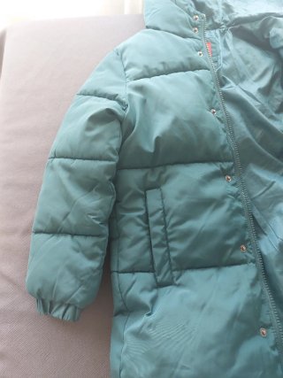 Chaqueta Guess acolchada