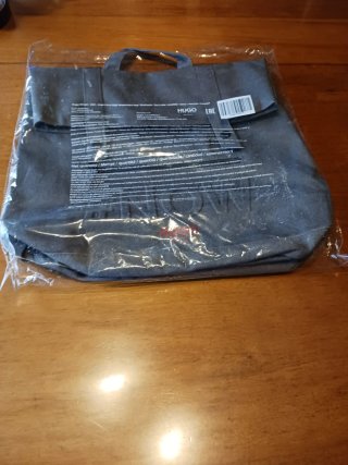 Bolso Hugo Boss Gris #NOW. Nuevo a Estrenar.
