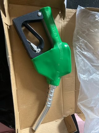Surtidor de combustible verde