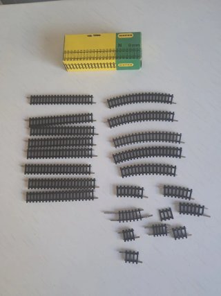 Vías de tren Minitrix N 9mm