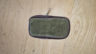 Cartera Loewe Piel Marrón y Verde Oliva