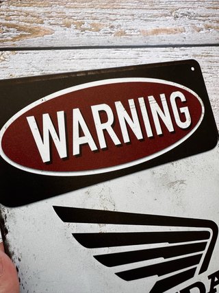 PLACA CARTEL METALICO HONDA MOTO PARKING ONLY LOGO