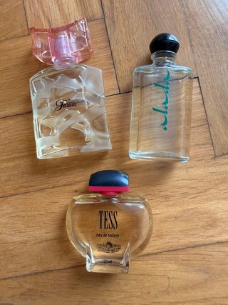 Lote 3 frascos perfume Farala, Tess, y otro