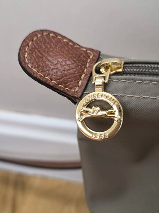 Bolso Long. con bandolera y monedero gris claro
