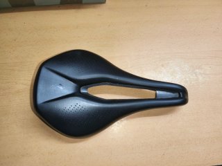 Sillín Specialized Power Comp 143mm
