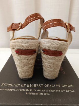 Sandali con zeppa Wrangler beige/marrone