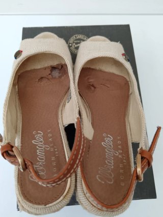 Sandali con zeppa Wrangler beige/marrone
