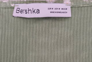 Vestido floral Bershka talla S