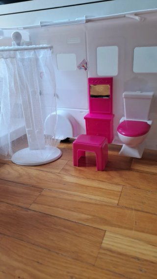 Caravana Barbie con Accesorios