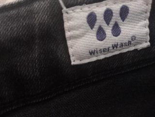 Pantalón vaquero ancho negro