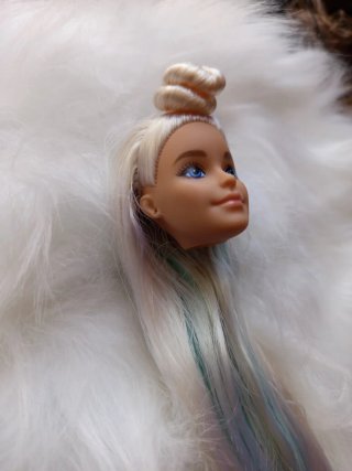 Cabeza Barbie extra pelo rubio y turquesa