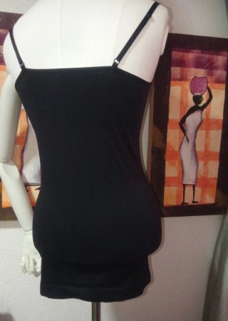 Top T.M tirantes licra negra