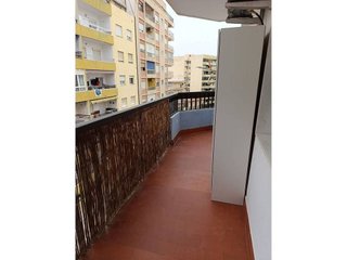 Piso en alquiler en Ciudad Jardín - Tagarete - El Zapillo en Almería
