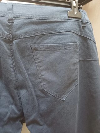Pantaloni blu in cotone