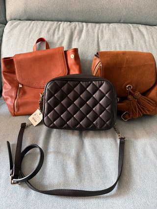 Bolso Negro Acolchado Stradivarius